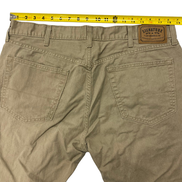 Men's 38x30 Levis Jeans Signature by Levi Strauss & Co. Brown Straight Leg Pants - Picture 4 of 7
